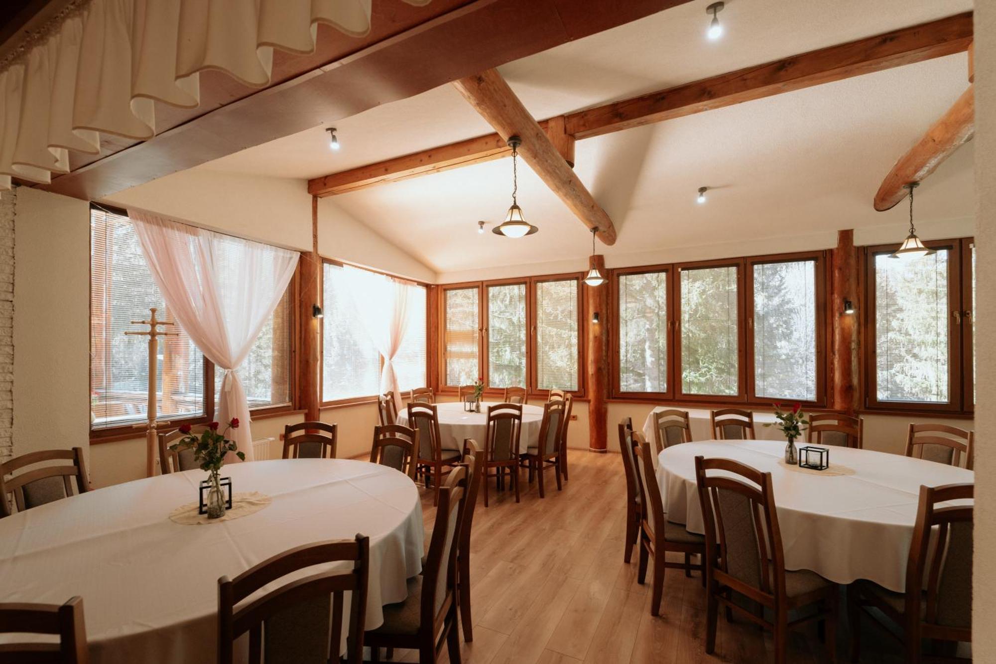 Horsky Hotel Bartoska Cremosne Ngoại thất bức ảnh